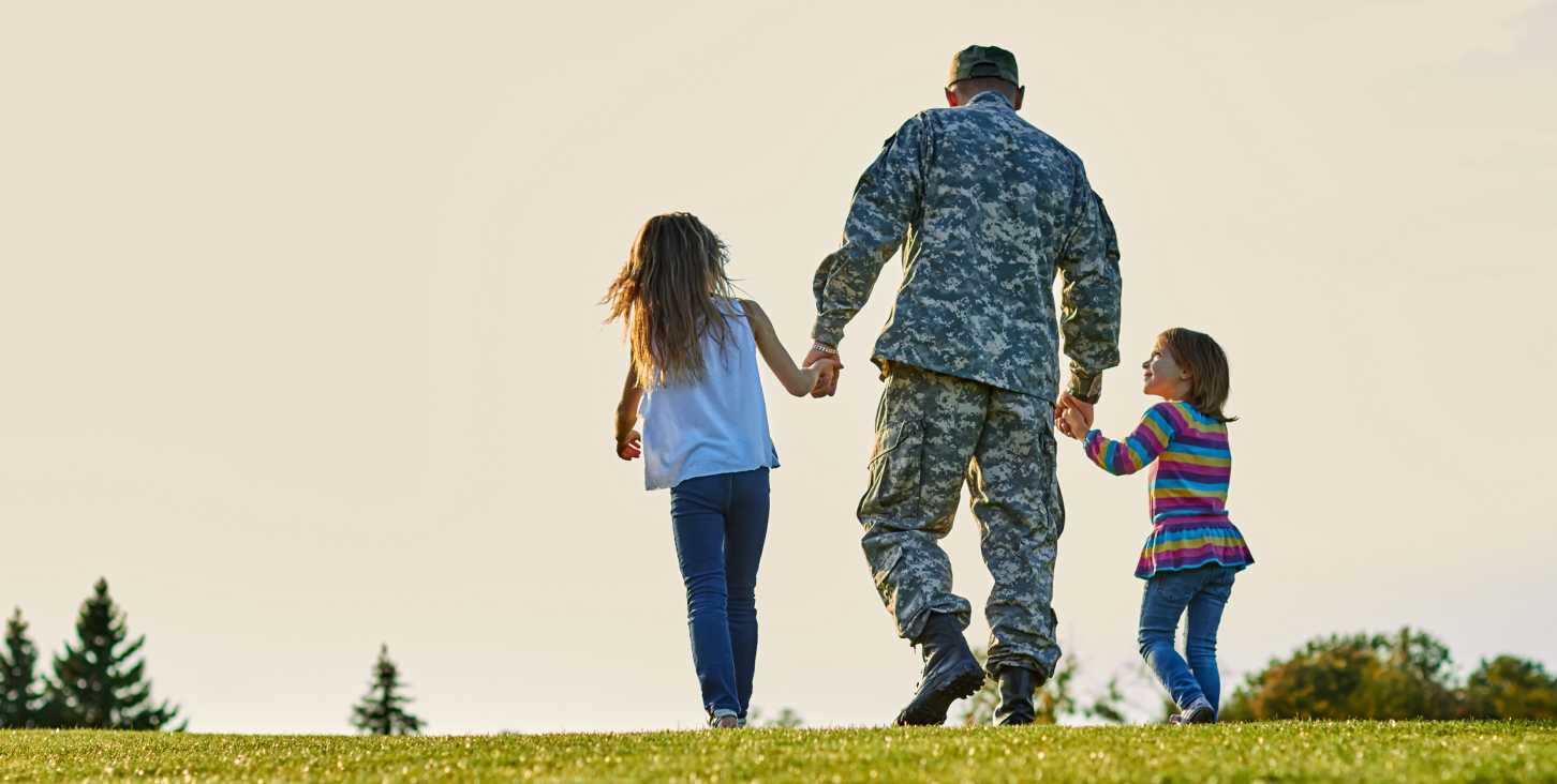 Veteran diagnosed with TBI spends time with his children
